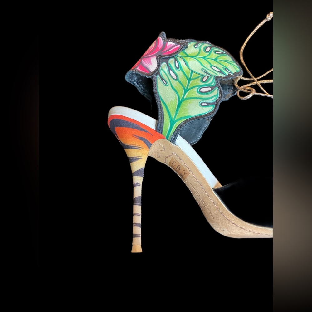 Sophia Webster Jungle Leaf and Flower Ankle Tie Heels - Picture 8 of 11